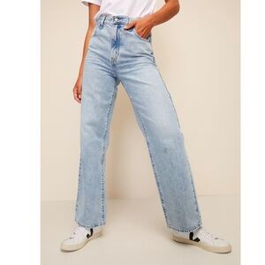 Levi's High Waisted Straight Jeans - Light Blue Charlie Boy Size 25